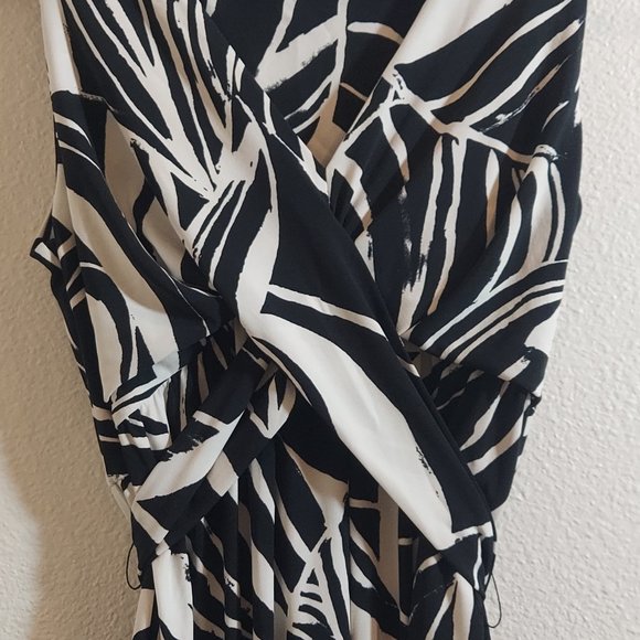 Kenneth Cole New York Wrap Dress, Size Large - Picture 5 of 8